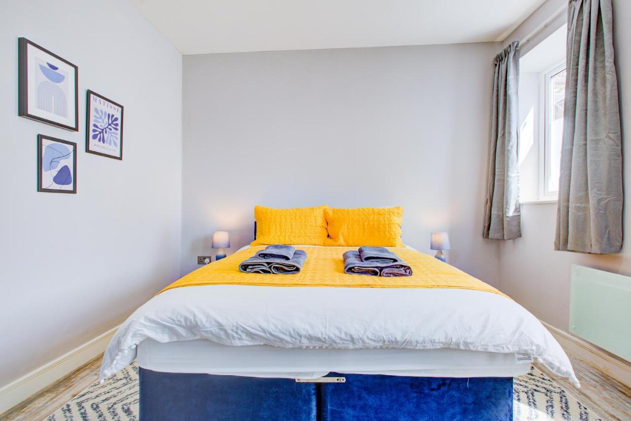 Spacious And Modern 1 Bed 1 Bath Apartment In The Heart Of 이스트본 외부 사진