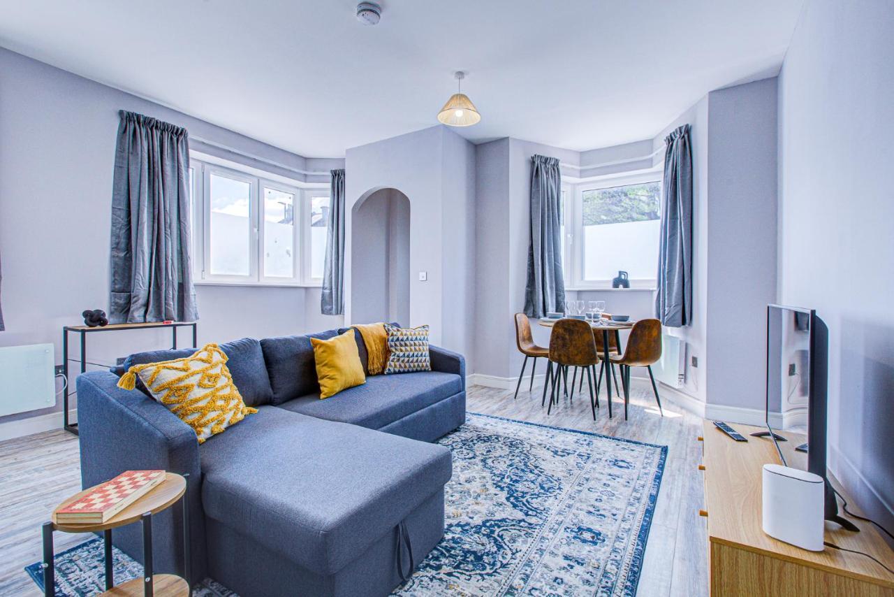 Spacious And Modern 1 Bed 1 Bath Apartment In The Heart Of 이스트본 외부 사진